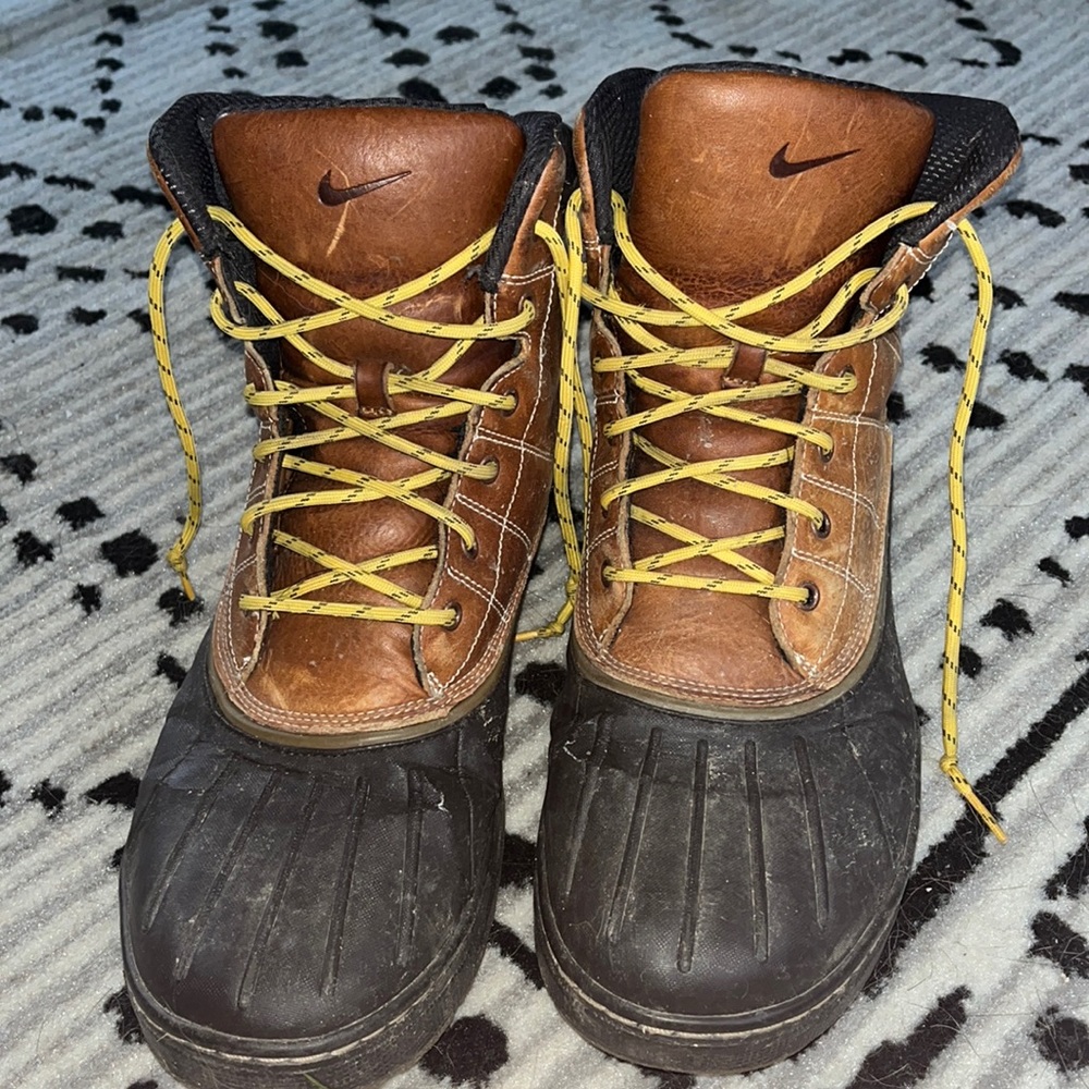 Nike ACG duck boot